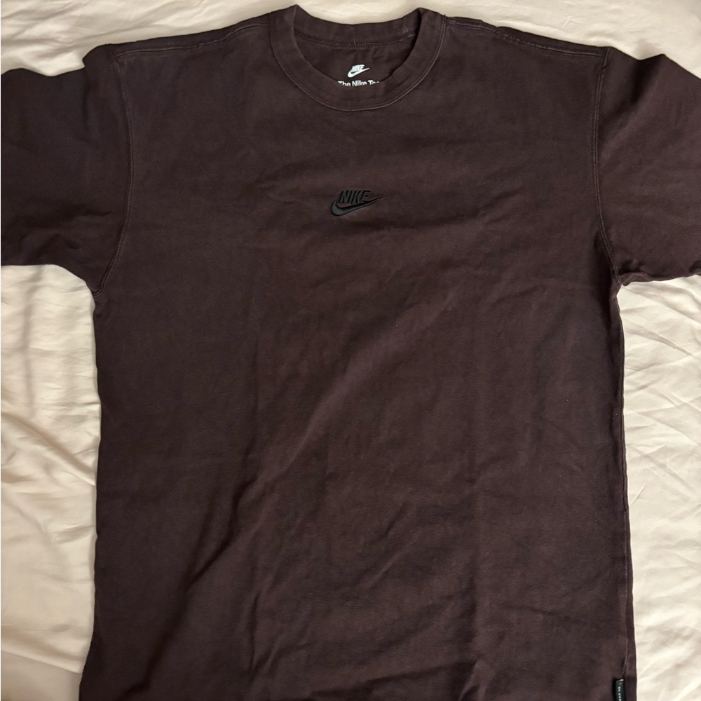 Nike Men's Brown T-Shirt